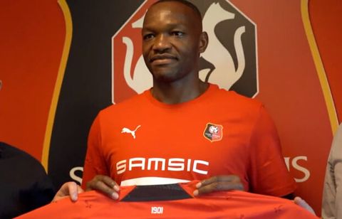 OL. Cinq gardiens sans contrat pour remplacer Lucas Perri