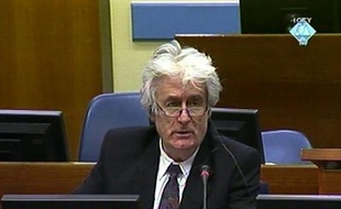 L'ancien chef politique des Serbes de Bosnie Radovan Karadzic a été acquitté jeudi, à l'issue de la présentation des éléments de preuve de l'accusation, de génocide dans des municipalités de Bosnie-Herzégovine par le Tribunal pénal international pour l'ex-Yougoslavie (TPIY).