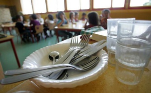 La cantine scolaire de l'école maternelle Charles Perrault, le 4 septembre 2009 à Saint-Michel près d'Angoulême