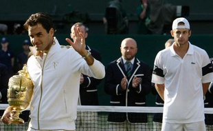 Tout ça pour regarder, dépité, Roger Federer repartir avec le trophée. C'est pas juste, il en a déjà quinze!