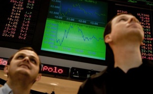 La croissance du Brésil a été nulle (0%) au troisième trimestre par rapport au deuxième, illustrant le fort ralentissement de l'activité dû à la crise de la dette des pays européens, a indiqué mardi l'Institut brésilien de géographie et statistiques (IBGE, public).