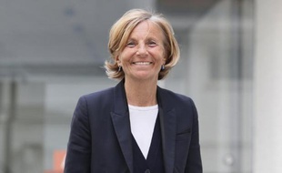 La vice-présidente du MoDem, Marielle de Sarnez, candidate du parti de François Bayrou pour les prochaines municipales à Paris, a expliqué vendredi vouloir "arriver à un rassemblement du centre" dans la capitale.