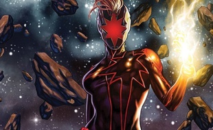 Dans les comics, Captain Marvel est devenue l’ennemie des Avengers