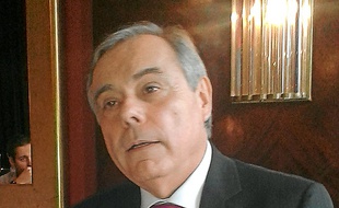 Jean-Pierre Plancade a 64 ans.