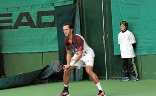 Nicolas Tourte et ses joueurs sont passés à un petit point de la montée en D1.