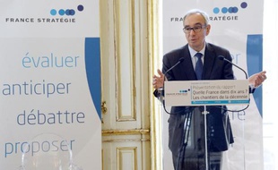 Jean Pisani-Ferry, qui préside France Stratégie, le nouveau nom du Commissariat général à la stratégie et à la prospective, lors de la présentation d'un rapport le 25 juin 2014 à Paris