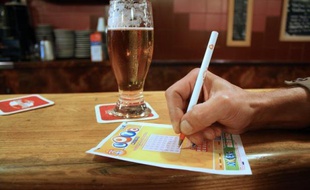 La Française des Jeux (FDJ) remet en jeu vendredi soir le plus gros gain non réclamé depuis l'origine du Loto, soit 8 millions d'euros, auquel s'ajoutent 8 millions de la cagnotte en cours, soit 16 millions pour un "Super Loto de l'inconnu".