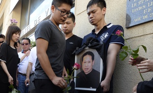 Des proches et des membres de la famille rendent hommage à Zhang Chaolin