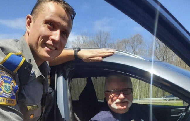 Quand un policier américano-polonais dépanne l'ex-président Lech Walesa sur l'autoroute