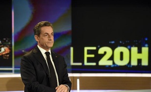 L'ancien président Nicolas Sarkozy, le 30 novembre 2014 sur le plateau du 20H de TF1