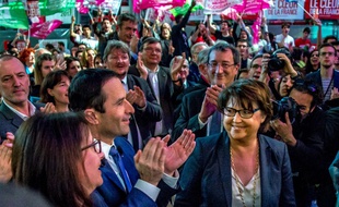 Benoît Hamon et Martine Aubry en meeting à Lille.