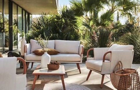 Envie de renouveler votre extérieur ? Ce salon de jardin 4 places effet bois est à -40 % chez Alinéa, une offre à saisir sans attendre