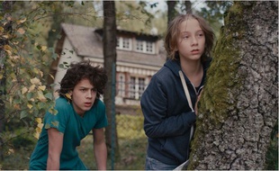 Ange Dargent et Théophile Baquet dans Microbe et Gasoil de Michel Gondry