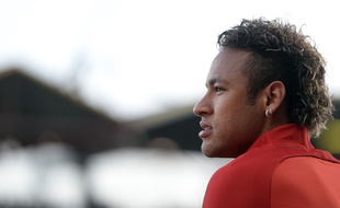 Neymar pendant l'échauffement face à Guingamp