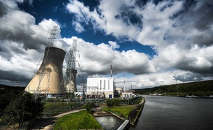 La centrale nucléaire belge de Tihange, le 16 mai 2012.