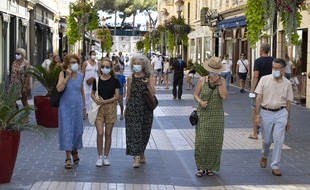 Le port du masque obligatoire dans les rues de nombreuses villes françaises suffira-t-il à empêcher une reprise épidémique du coronavirus?