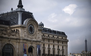 Le personnel du musée d'Orsay décide ce mardi matin d'entrer ou non en grève pour protester contre l'ouverture sept jours sur sept du musée.
