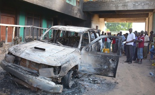 Le 16 juin 2014, l'attaque de Mpeketoni au Kenya par des militants venus de Somalie ont fait au moins 48 morts.