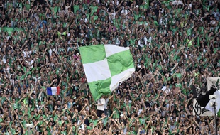 Les supporters stéphanois, ici en juillet dernier lors du tour préliminaire de Ligue Europa face à l'AEK Athènes.