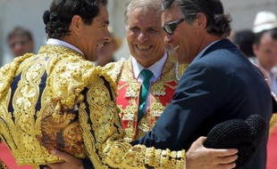 La décision du Conseil constitutionnel maintenant la légalité des corridas dans certaines régions "grave dans le marbre" la corrida et préserve les cultures minoritaires, se sont félicités vendredi l'Union des villes taurines et l'Observatoire des cultures taurines.