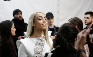 Bilal Hassani, dans les coulisses avant sa première répétition de l'Eurovision, le 10 mai 2019, à Tel-Aviv (Israël).