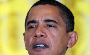 Le président Barack Obama envisage de proposer le secrétariat au Commerce au sénateur républicain Judd Gregg ce qui lui permettrait de faire nommer un nouveau sénateur démocrate à sa place, et d'atteindre la majorité anti-blocage de 60 sièges sur 100 à la chambre haute.