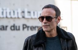 Anthony Delon fait un petit recadrage sur son projet d’écriture