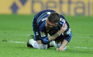 Sergio Ramos s'est blessé à la réception se sa retournée.