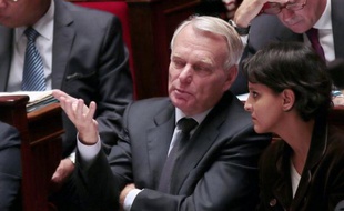 Jean-Marc Ayrault a annoncé mercredi sur France Inter l'annulation de la loi sur le logement social par le Conseil constitutionnel, qui avait été saisi d'un recours des parlementaires UMP sur des questions de procédure.