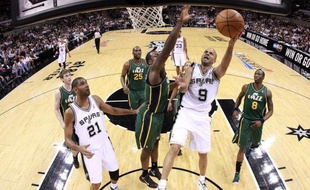 Les San Antonio Spurs de Tony Parker ont corrigé (114-83) Utah Jazz, mercredi, pour se détacher à 2-0 dans leur série du premier tour des play-offs en Conférence Ouest de la NBA