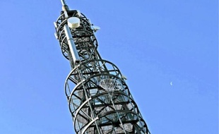 Perchées en hauteur, les antennes Wimax émettent très peu d'ondes.