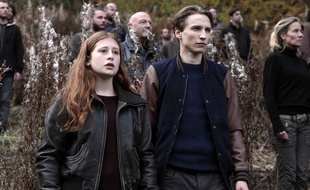 Les personnages de Camille et de Virgile, dans «Les Revenants».