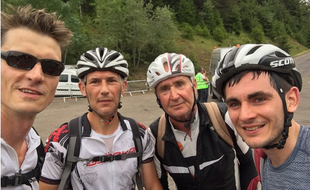 Ca y est, nous sommes arrivés à la Planche des Belles Filles, après 1h30 d'efforts.