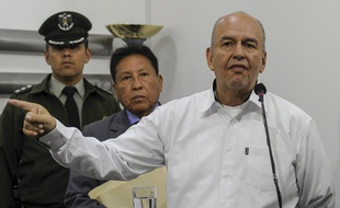Arturo Murillo, le ministre de l'Intérieur bolivien, lors d'une conférence de presse à La Paz, le 20 novembre 2019.