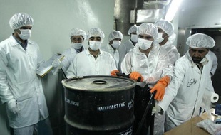 L'Iran a inauguré mardi deux mines d'extraction d'uranium qui fourniront un nouveau complexe de production de yellow cake dans la province de Yazd (centre), a rapporté la télévision d'Etat.