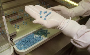 Le géant américain Pfizer, qui produit les pilules de Viagra, compte sur une fusion avec Allergan pour réduire son taux d'imposition