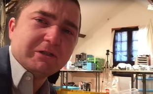 Louis, alias Republicattak, a raconté sa mésaventure sur YouTube.