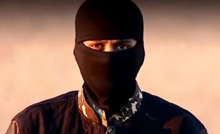 Capture de la vidéo de Daesh qui menace David Cameron.