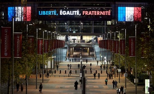 Le stade Wembley aux couleurs de la France.