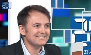 Le présentateur du multiplex de Canal + Eric Besnard le 17 mai 2013 dans les studios de 20 Minutes.