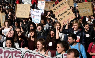 Manifestation d'étudiants contre la loi Travail à Paris, le 17 mars 2016