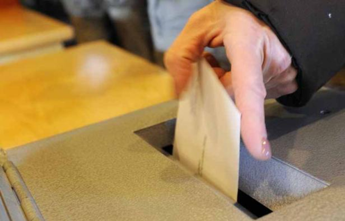 Les Suisses Se Prononcent Sur Le Durcissement De L asile
