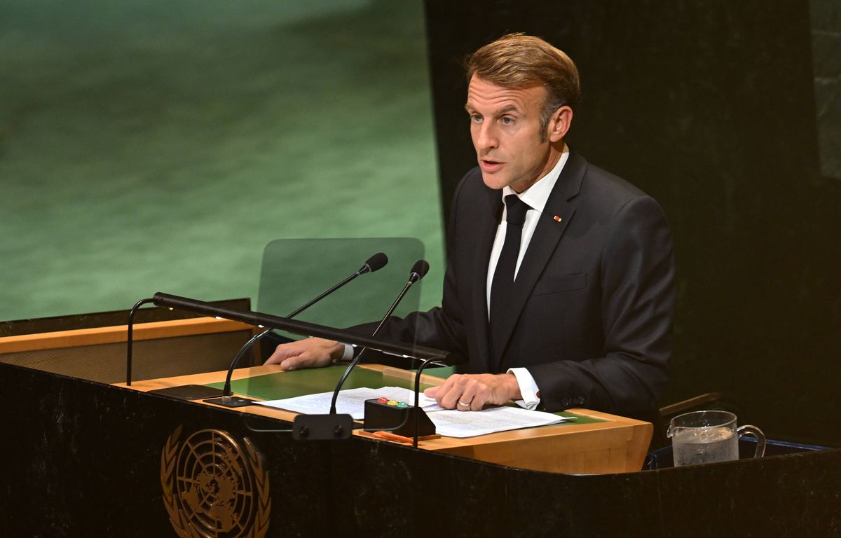 « Tout est bloqué pour toi » : Coincé à New York par le cortège de Trump, Macron appelle le président américain