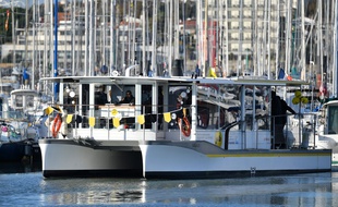 Le premier bus de mer fonctionnant à l'hydrogène est expérimenté à La Rochelle