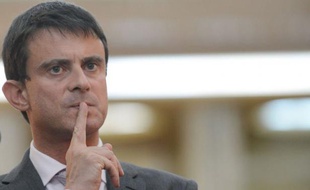 Le ministre de l'Intérieur, Manuel Valls, a dénoncé dimanche, sur France 2, la manifestation anti-américaine tenue la veille près de l'ambassade des Etats-Unis à Paris, qui a donné lieu à l'interpellation de 150 personnes protestant contre une vidéo islamophobe.