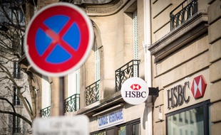(Illustration) Une agence bancaire HSBC, le 22 février 2019, à Paris (12e), place de la Nation.