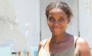 Germaine, enseignante à l’école primaire Amparatana de Fenerive ville (Madagascar)