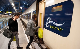 Londres le 01 decembre 2011. Ambiance Illustration Train Eurostar. Voyage 2h paris Londres en train. Transport ferroviaire.