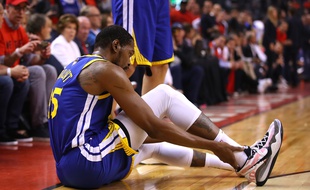 Kevin Durant s'est blessé au tendon d'Achille lors du match 5 entre Golden State et Toronto, le 10 juin 2019.