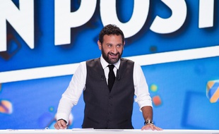 Cyril Hanouna présente «Touche pas à mon poste» sur C8.